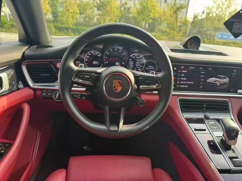 广州22年保时捷帕拉梅拉5