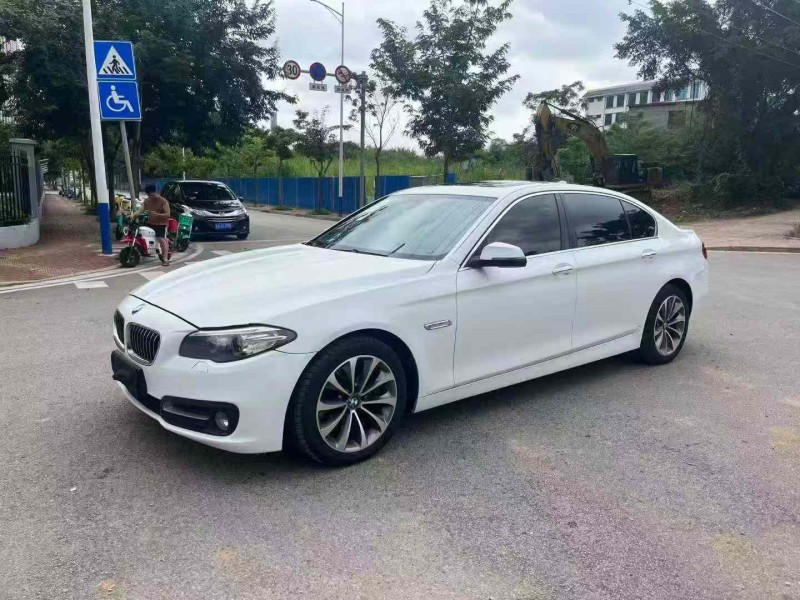 南宁17年宝马5系3