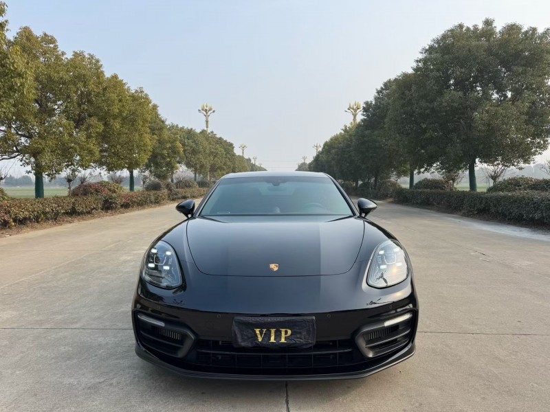 盐城22年保时捷帕拉梅拉1