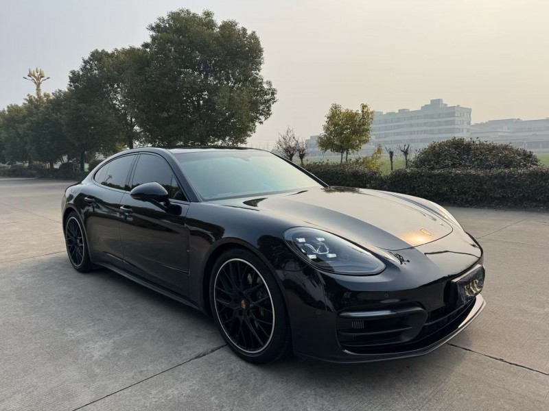 盐城22年保时捷帕拉梅拉3