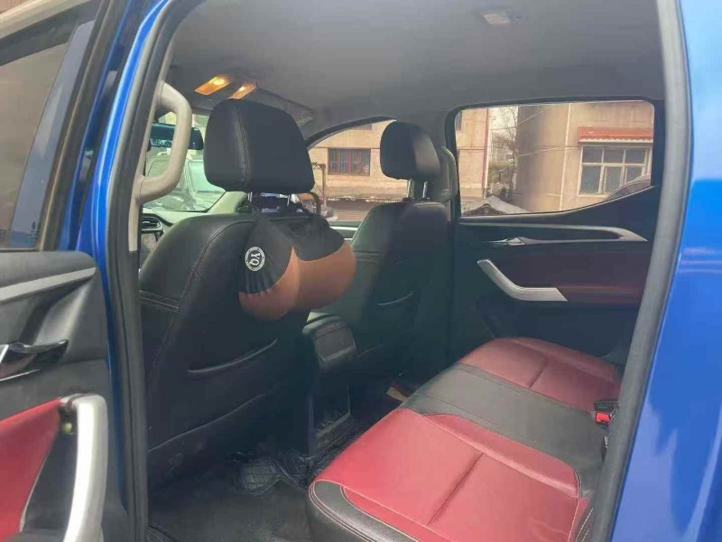 邵阳24年大通星际R7