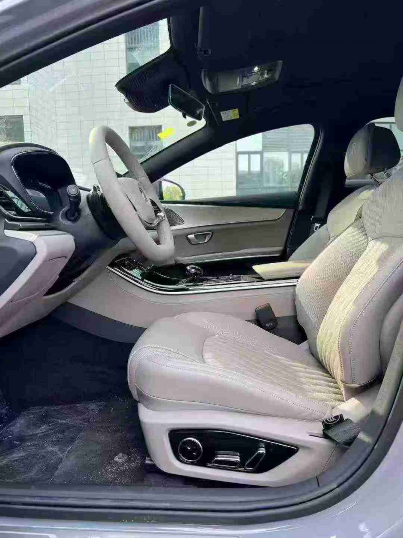 佛山26年比亞迪漢5