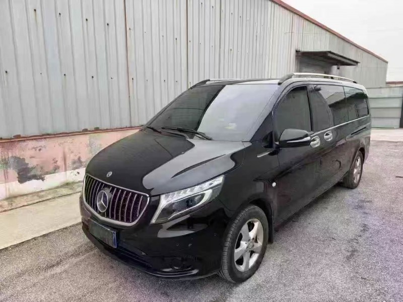 濰坊18年奔馳威霆3