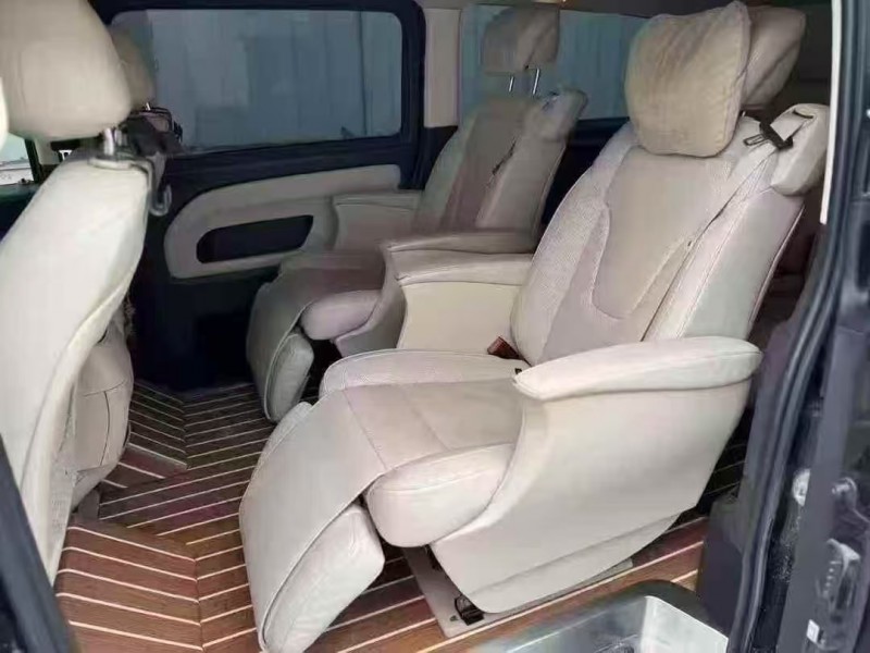 濰坊18年奔馳威霆4