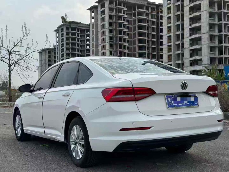 遵义19年大众朗逸8