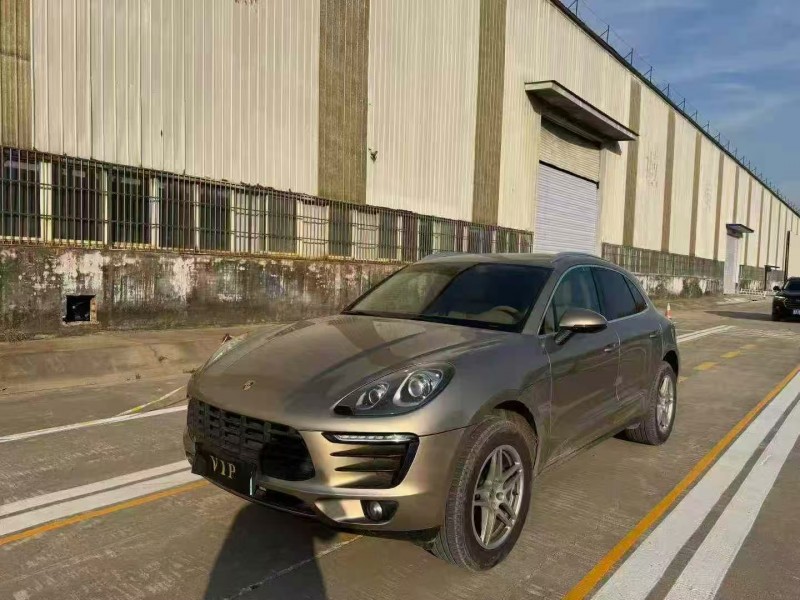 菏泽16年保时捷Macan2