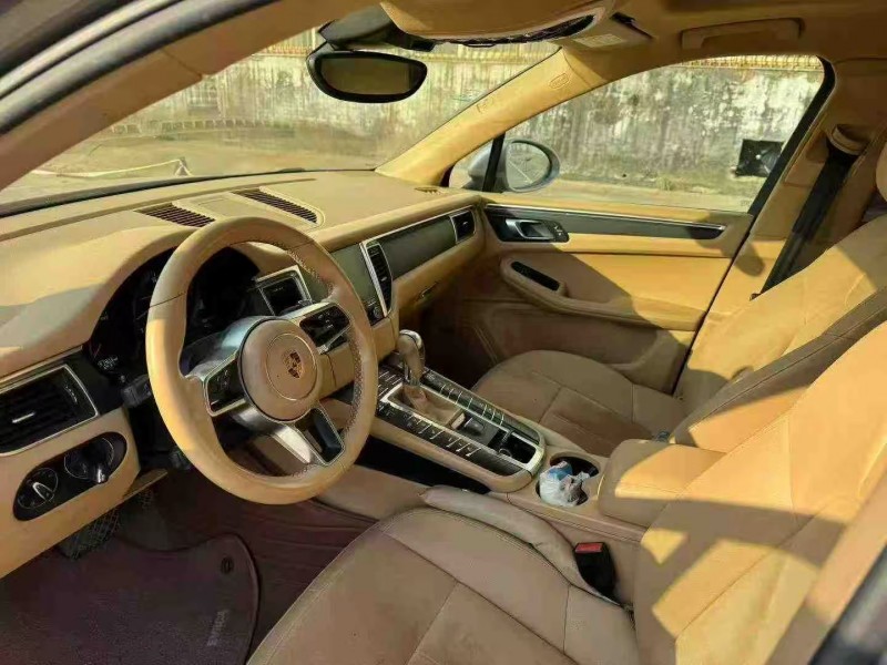 菏泽16年保时捷Macan4