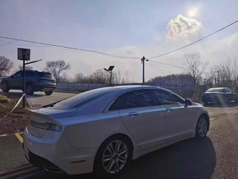 潍坊16年林肯MKZ7