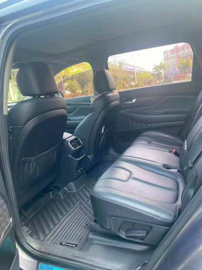 莆田20年现代新胜达6