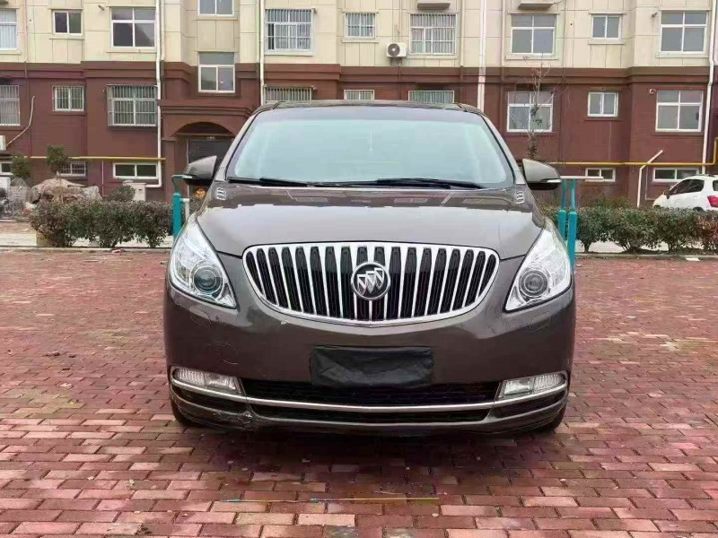 济宁13年别克GL81