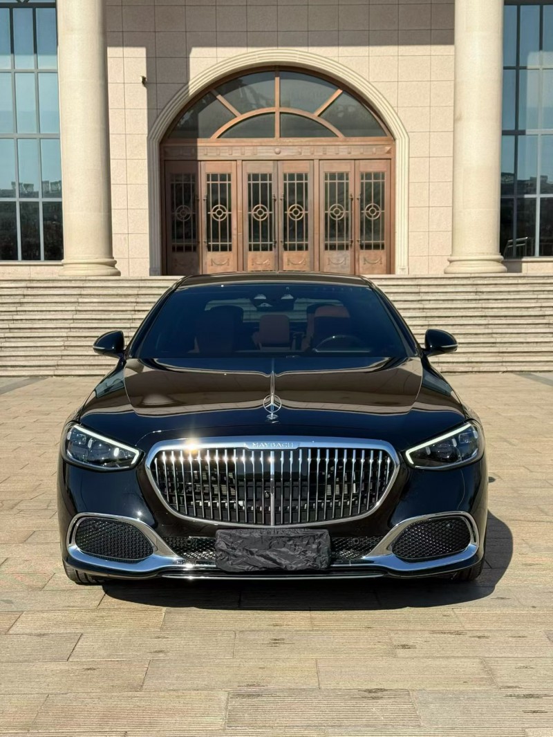 唐山23年奔驰迈巴赫S级1