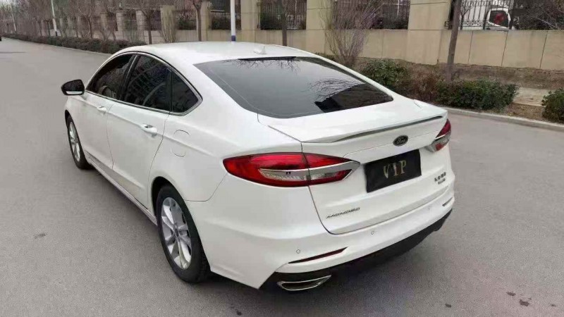 枣庄21年福特蒙迪欧9