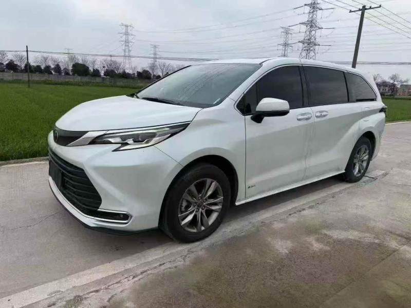 湖州25年丰田塞纳3