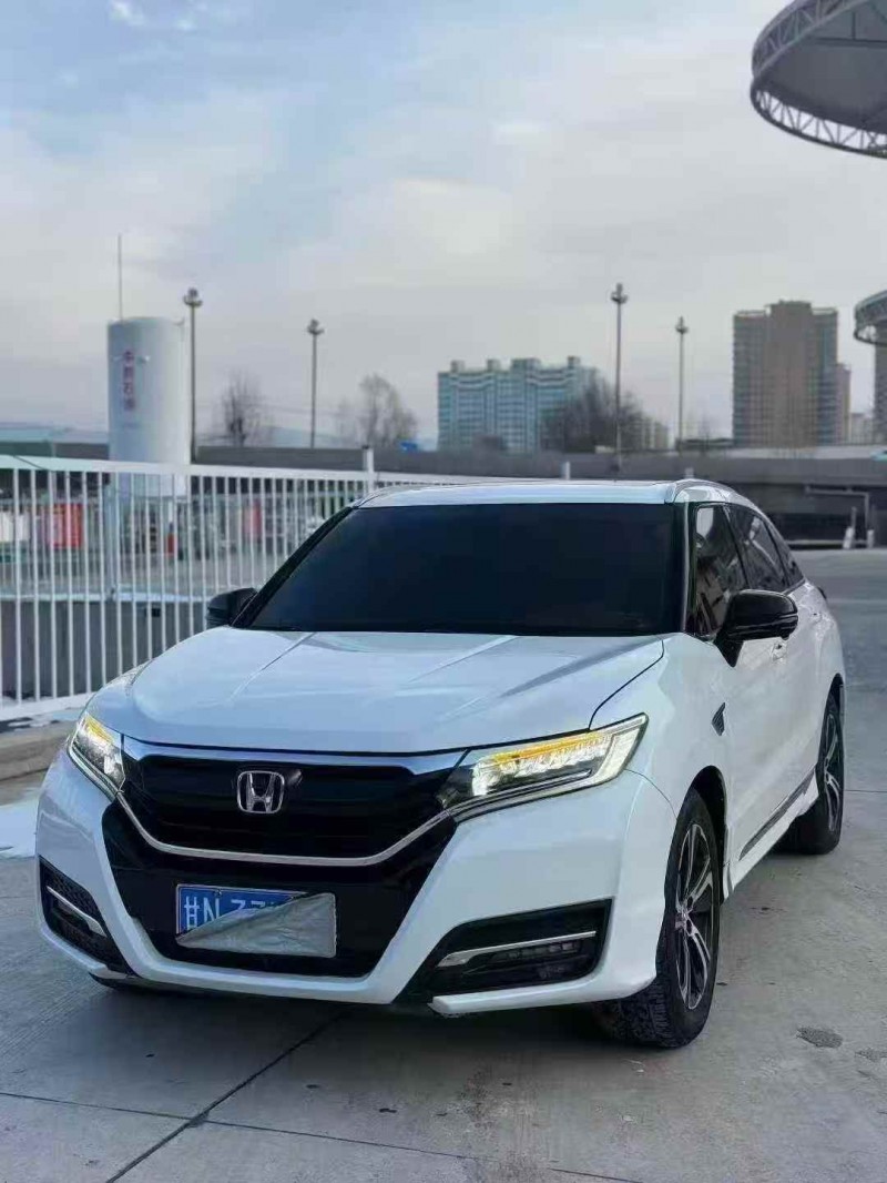 白银19年本田URV2