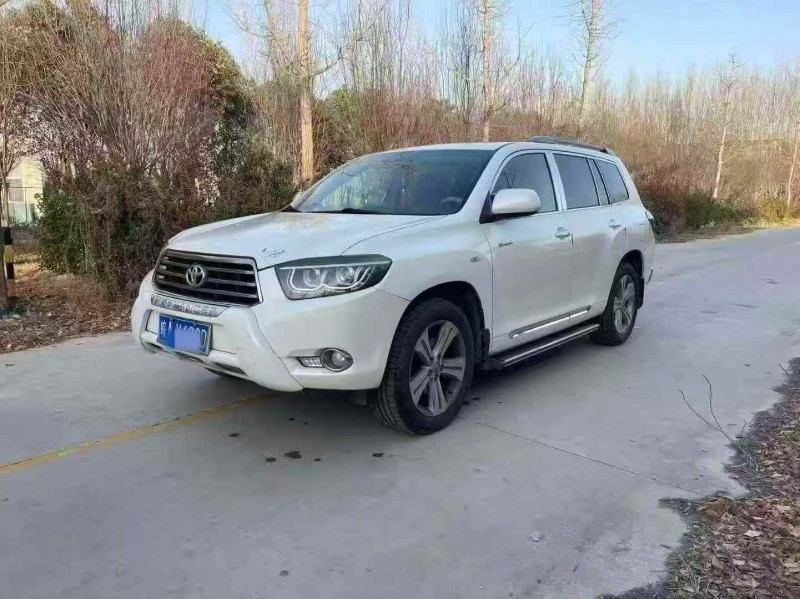 東營12年豐田漢蘭達3