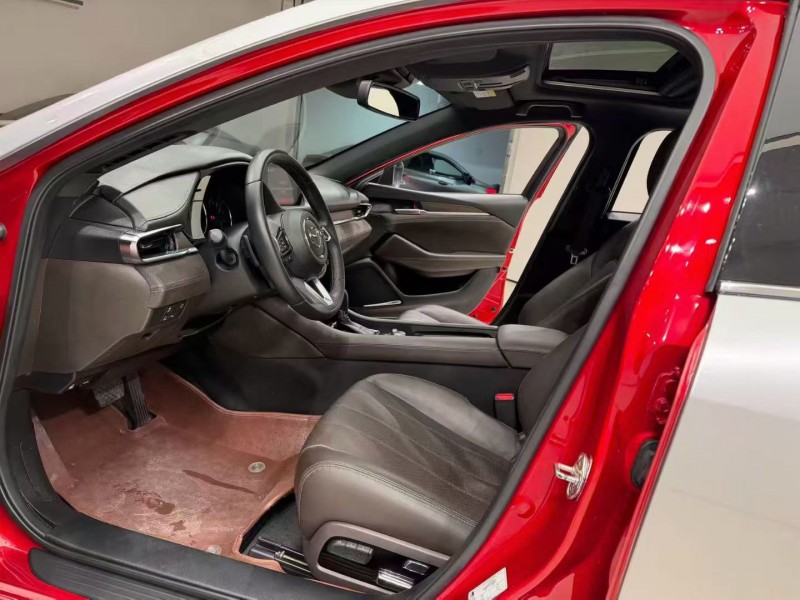 成都21年马自达阿特兹5