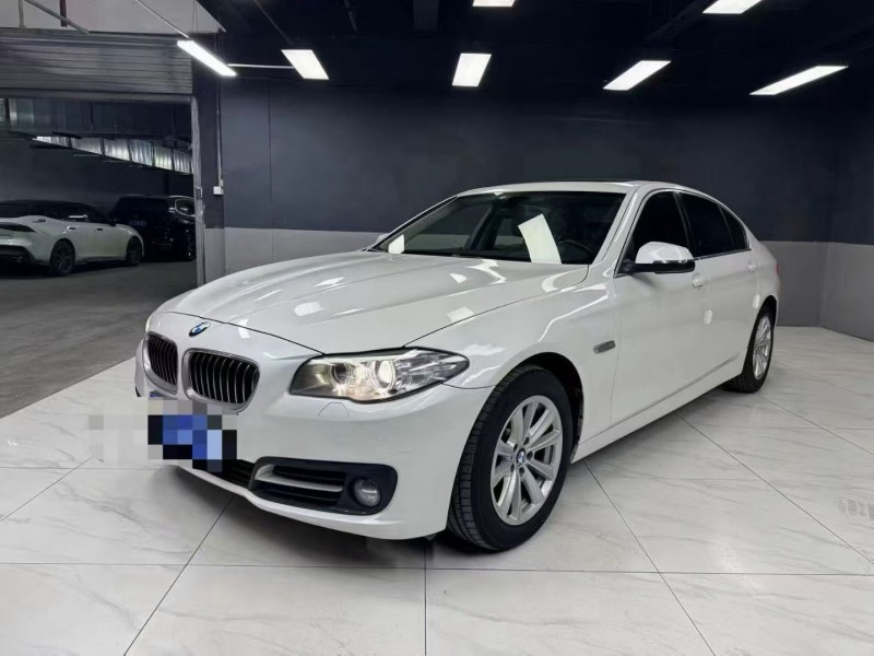 成都17年宝马5系3