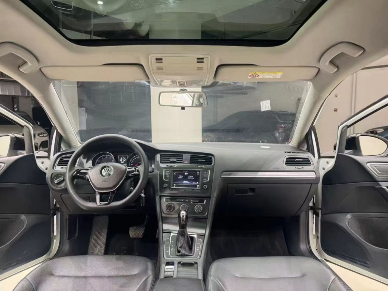 成都17年大众高尔夫4