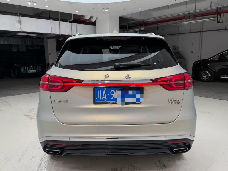 成都21年红旗HS56