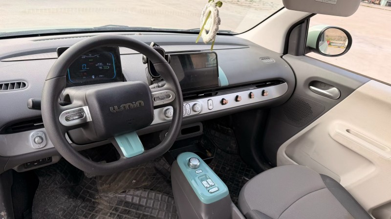 南阳23年长安汽车Lumin3