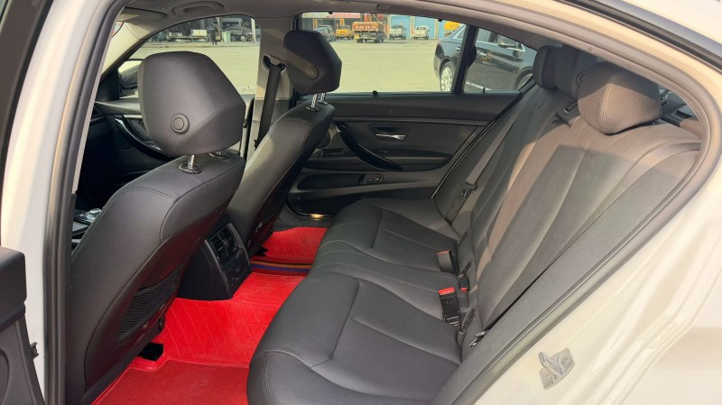 南阳17年宝马3系3