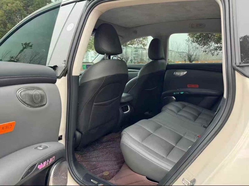 淮安24年智己LS64