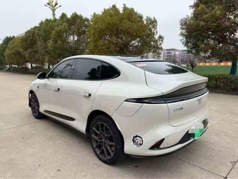 淮安24年智己LS69