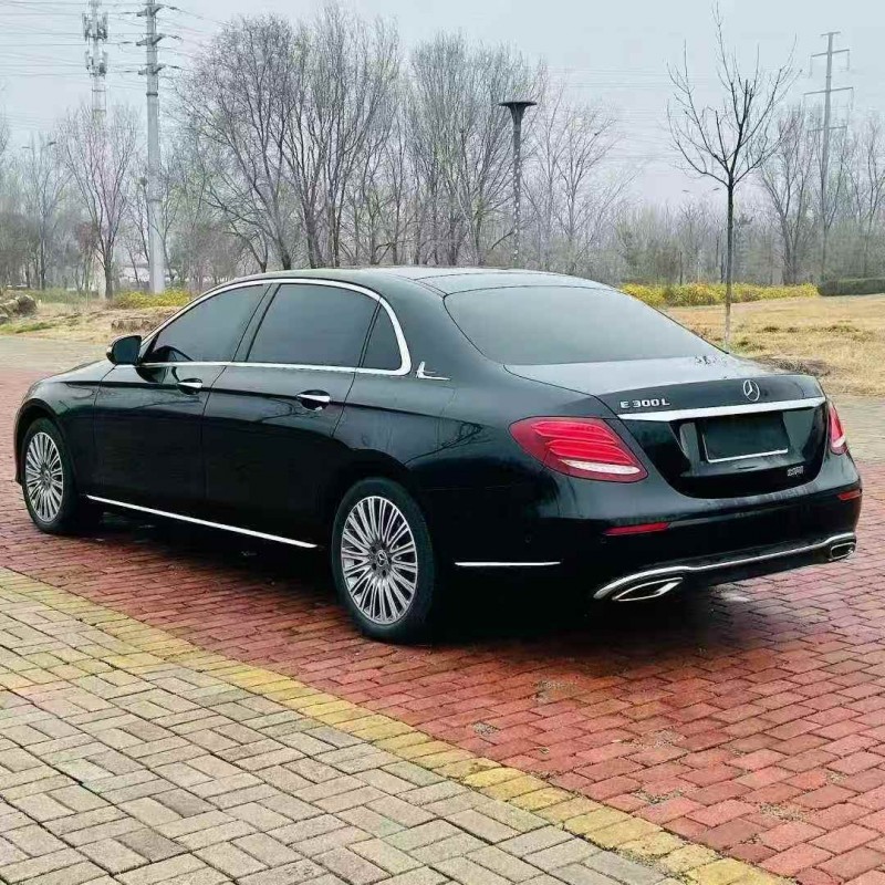 东营20年奔驰E8