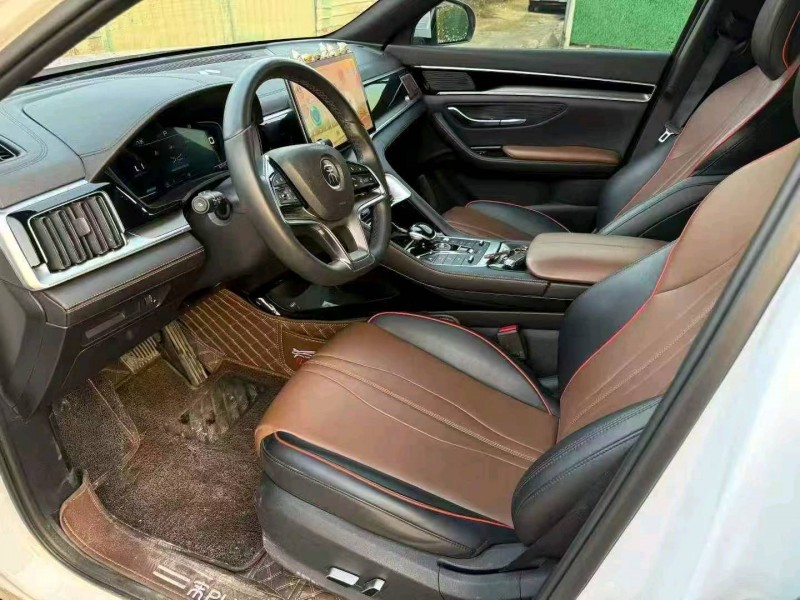 中山21年比亚迪宋8