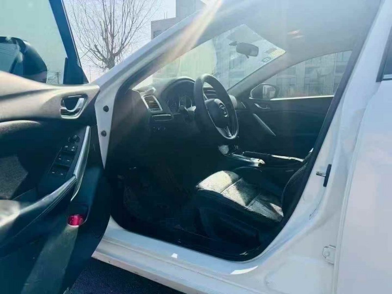 濟寧14年馬自達阿特茲4