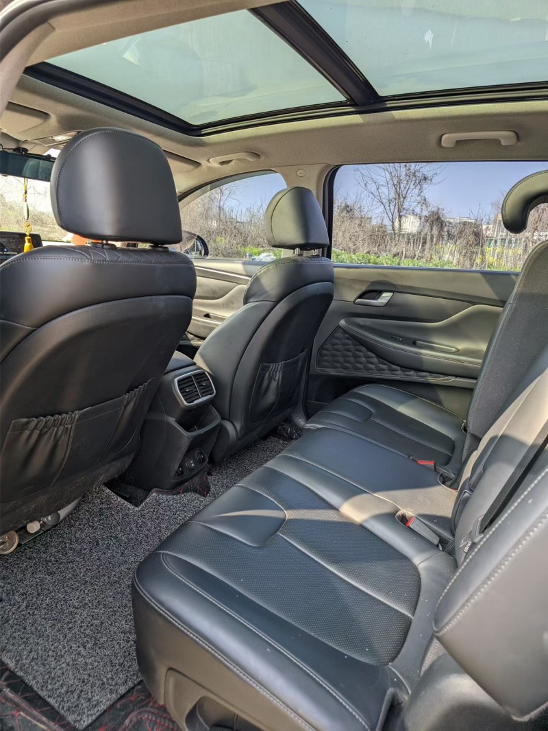 绍兴20年现代全新胜达6