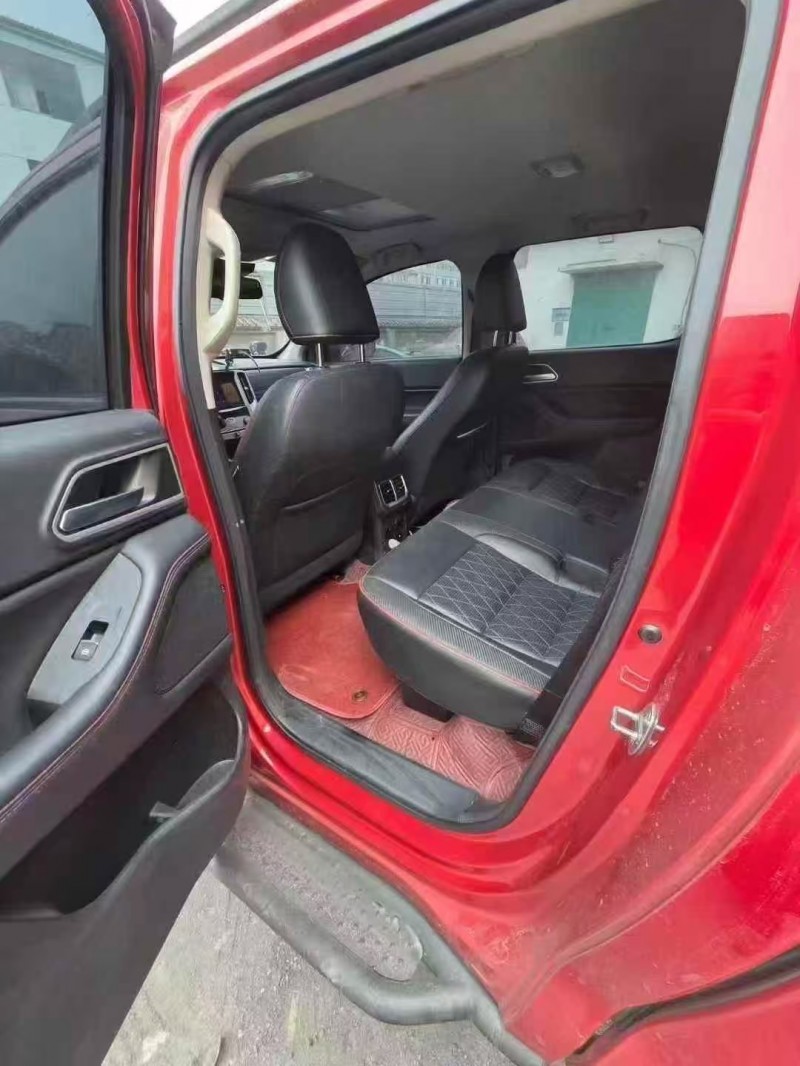 太原23年长城汽车炮 皮卡5