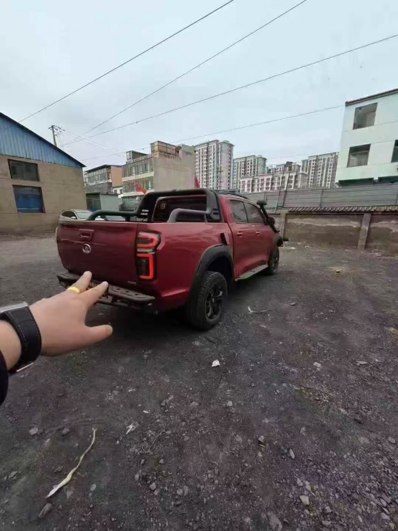 太原23年长城汽车炮 皮卡6