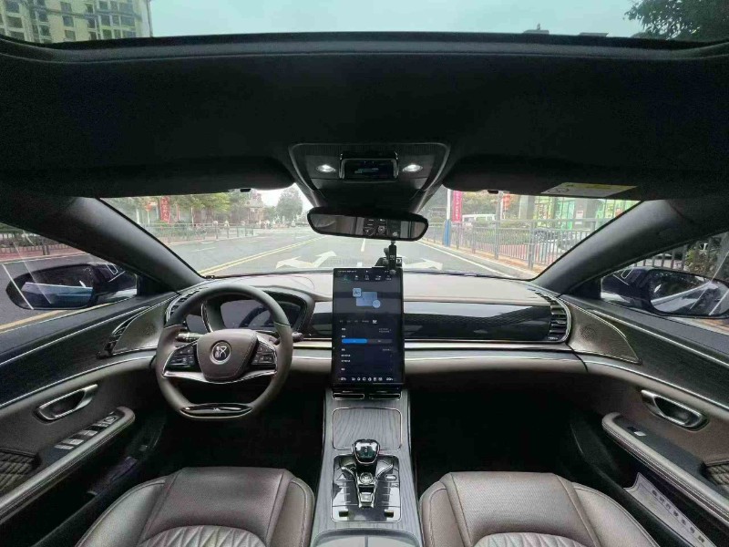 汕头22年比亚迪汉4