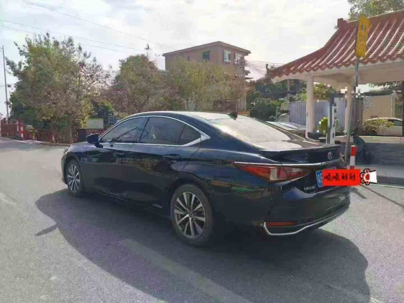 江门20年雷克萨斯ES8