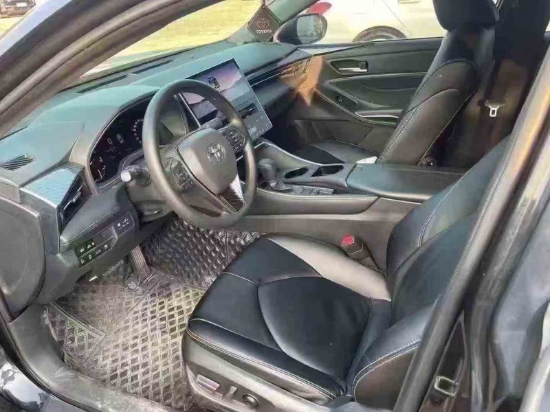 湛江25年丰田亚洲龙3