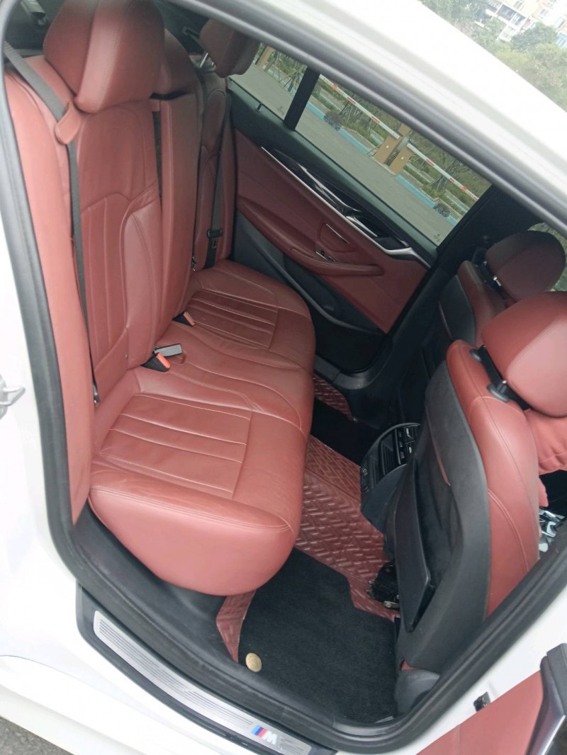 宁波18年宝马5系3