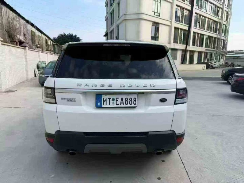 江门17年路虎揽胜运动9