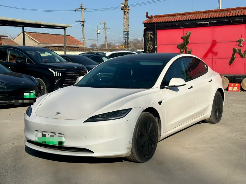 淄博24年特斯拉MODEL 32