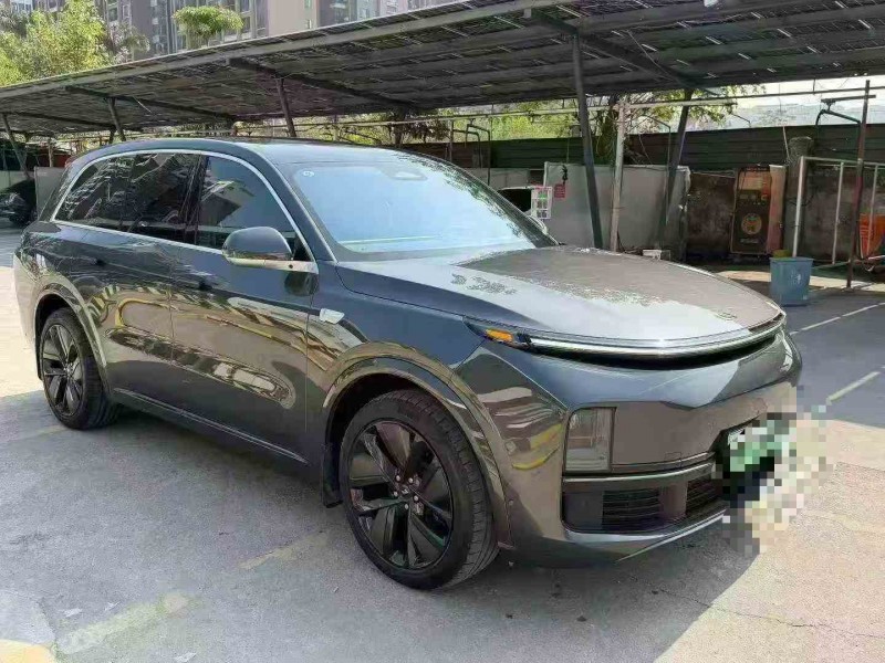 珠海23年理想L82