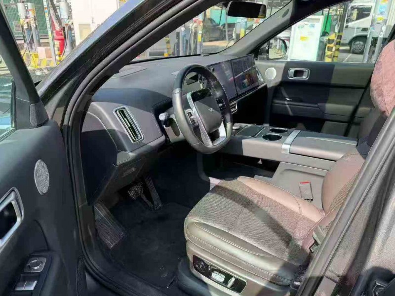 珠海23年理想L85