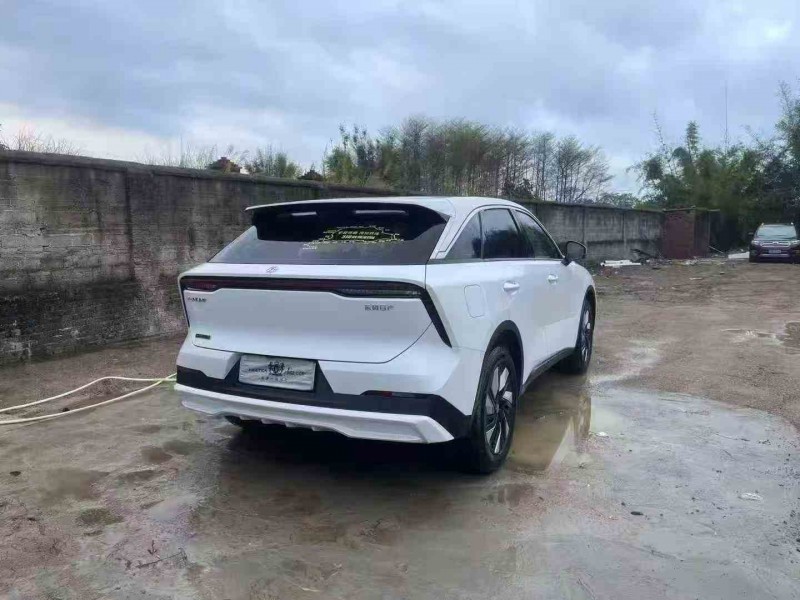 汕头25年启辰大V7