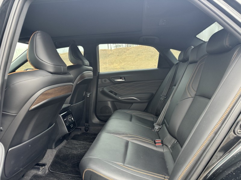 郑州24年丰田亚洲龙5