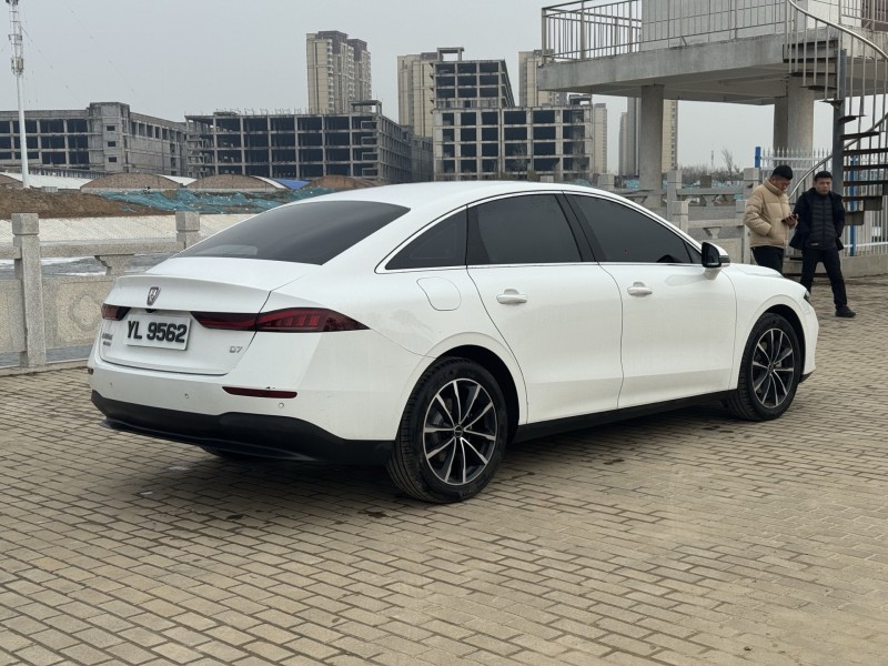 郑州25年荣威D75