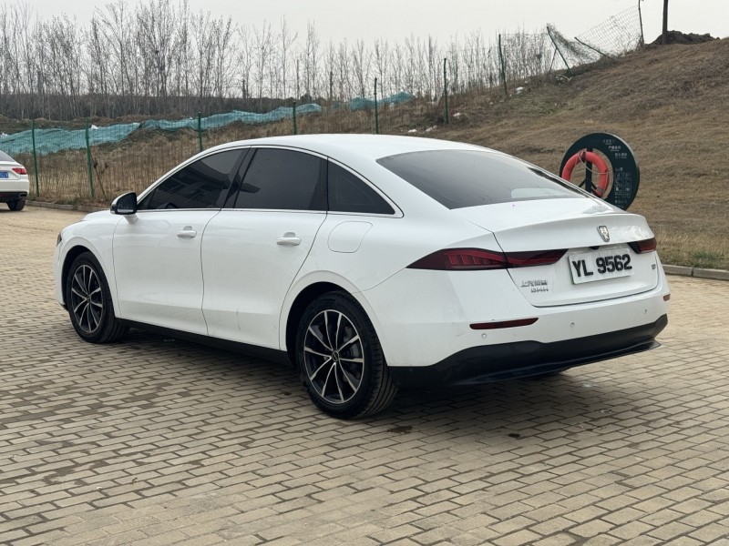 郑州25年荣威D79