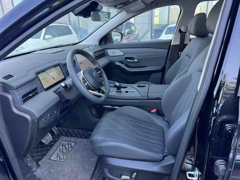 东营25年奇瑞捷途5