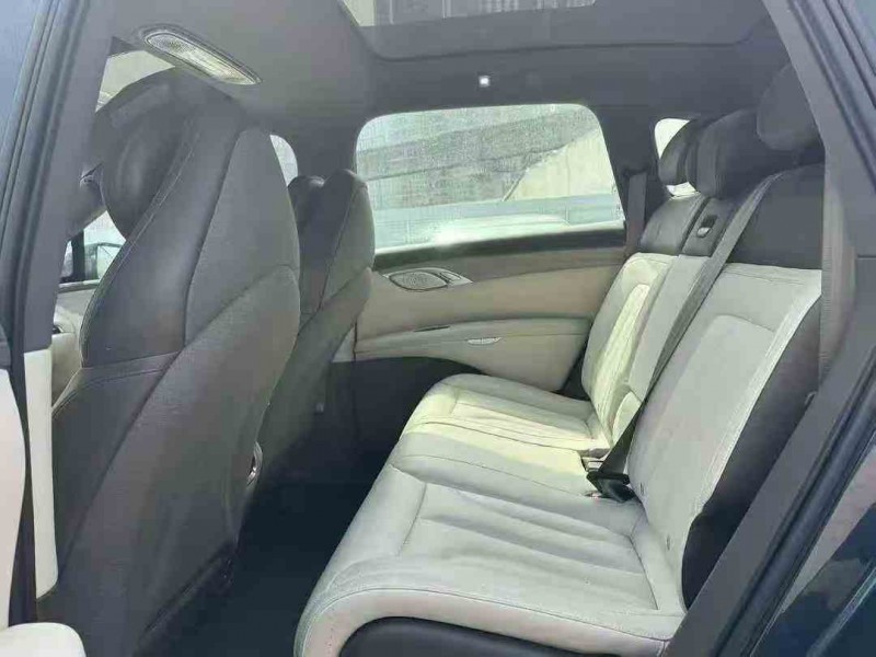 常州24年智己LS76