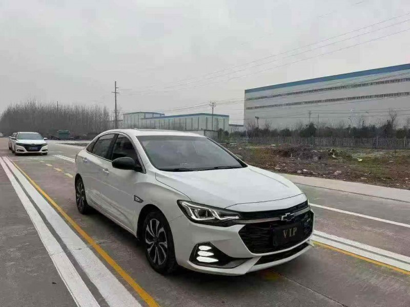 菏泽19年雪佛兰科鲁泽3