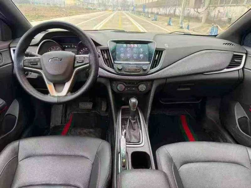 菏泽19年雪佛兰科鲁泽7