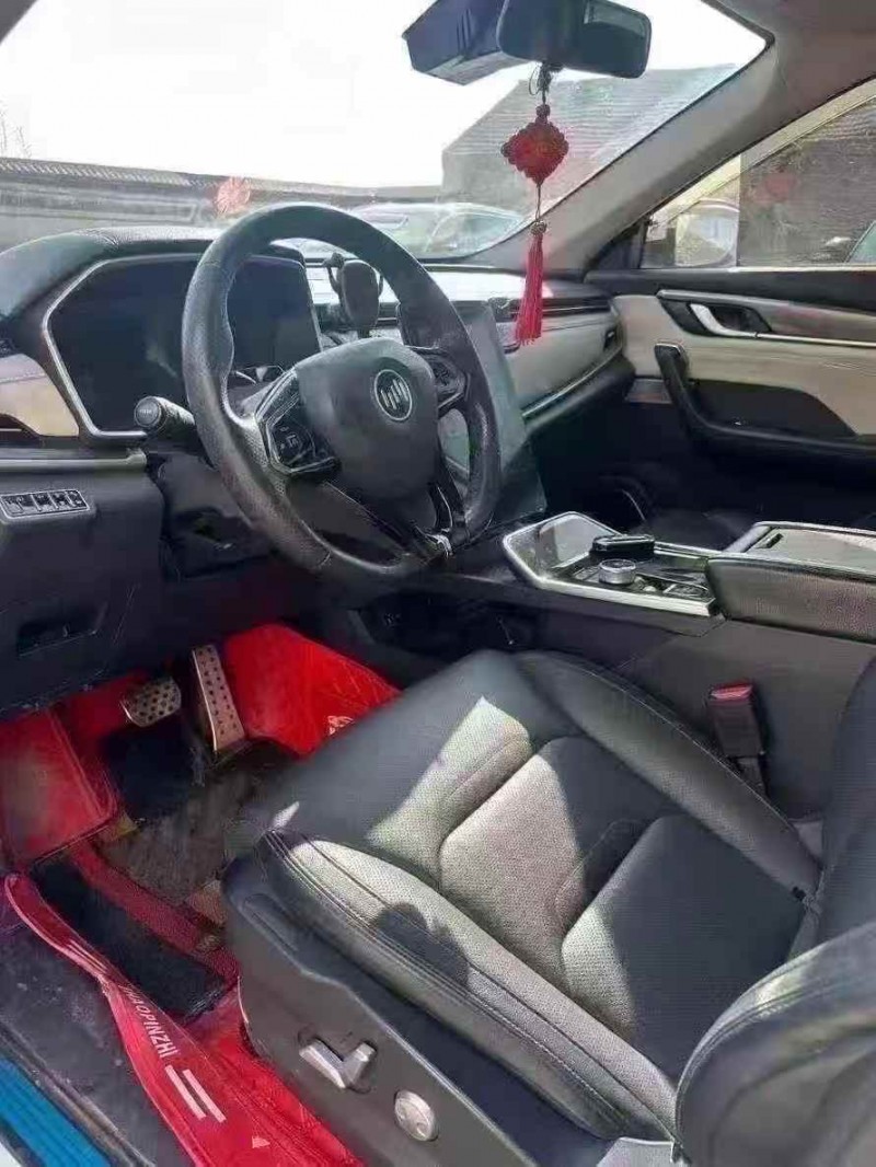 菏泽22年威马汽车EX-54